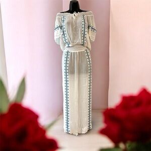 Japna White Top and Pants Set with Blue Embroidery